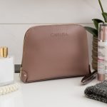 CARELIKA Beauty Bag with zip, brown